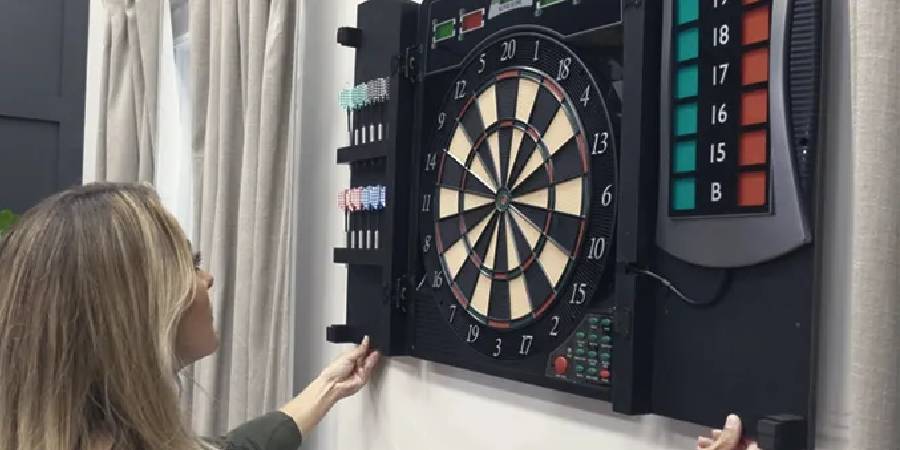 Why You Need a Cabinet for Electronic Dartboards